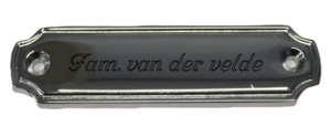 Chroom naambordje gegoten